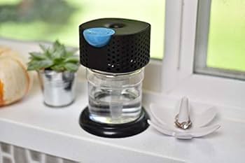 CarMate AIRCARE2GO Portable Air Cleaner/deodorizer for your car, office, or hotel